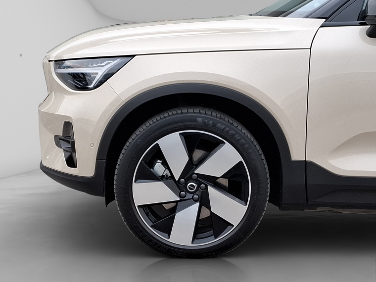 Volvo Ex40 P8 4x4 Aut 2025 Usado Usado en BMW Premium Selection Volvo Ex40 P8 4x4 Aut 2025 Usado Usado en BMW Premium Selection