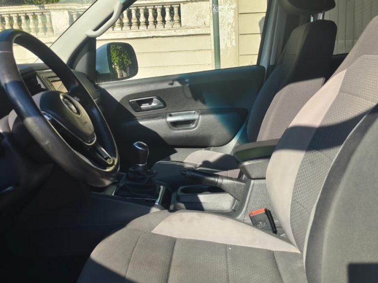 Volkswagen Amarok Trendline 4x4 2.0 2021  Usado en GT Autos