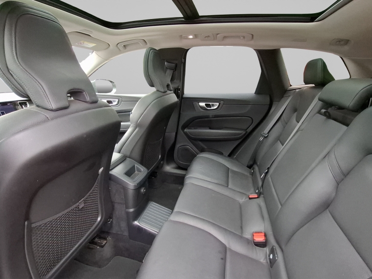 Volvo Xc60 Ii T8 Recharge 4x4 2.0 Aut 2024 Usado  Usado en BMW Premium Selection