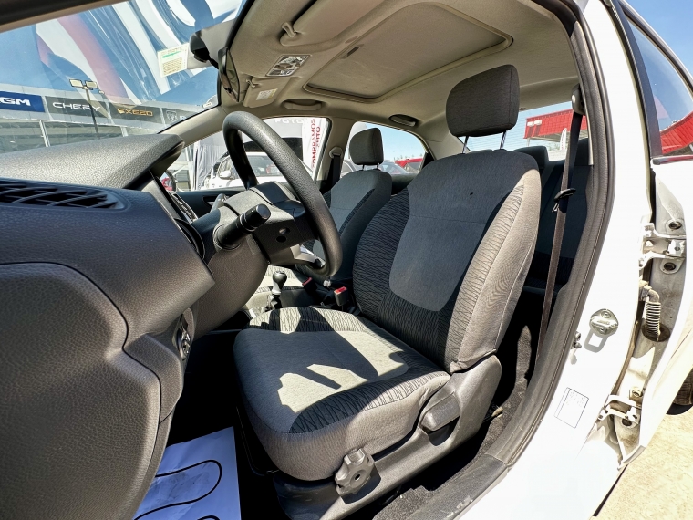 Kia Soluto Soluto Ex 1.4 2024 Usado en Rosselot Usados