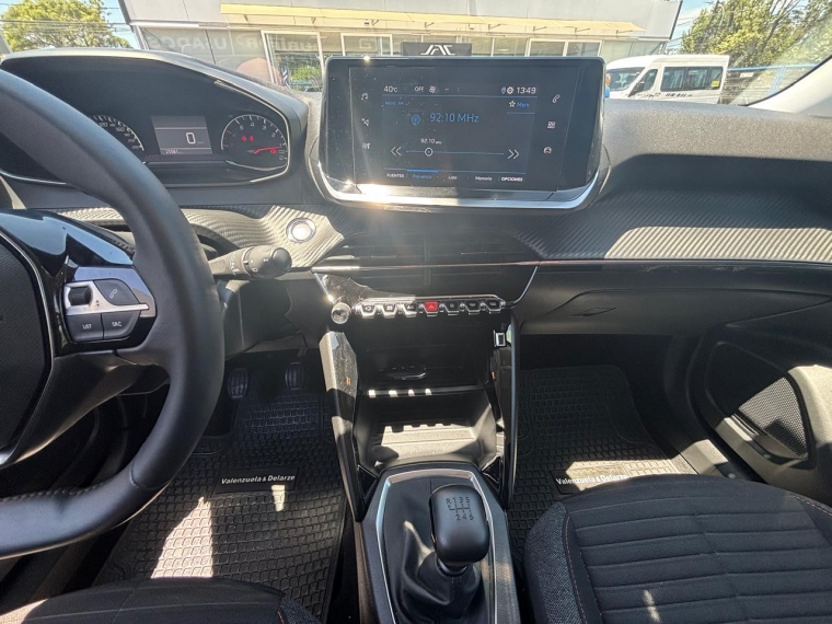 Peugeot 2008 Puretech 130 1.2 2022 Usado  Usado en Webautos.cl