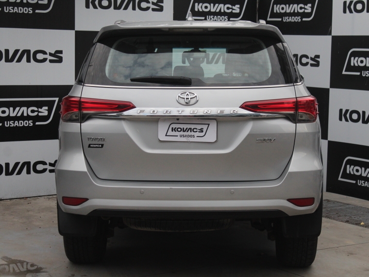 Toyota Fortuner Srv 4x4  2.7  Aut 2018 Usado  Usado en Kovacs Usados