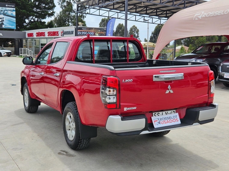 Mitsubishi L200 L200 D/c 2.4 Katana Crt 4x4 Special Pack 2023 Usado en Rosselot Usados
