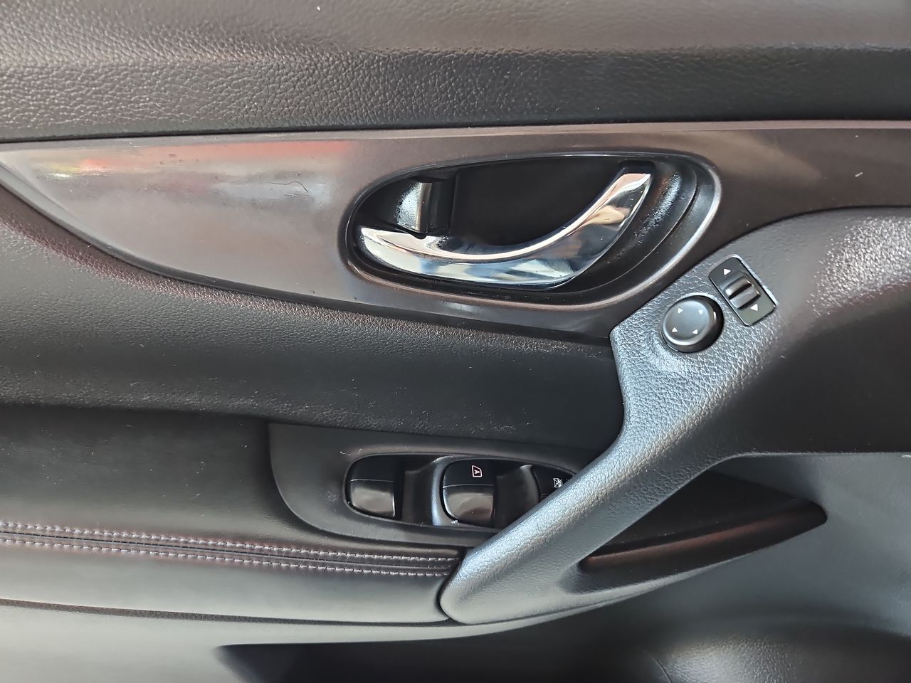 Nissan X-trail X Trail Sense 2.5 Aut 2022 Usado  Usado en Webautos.cl