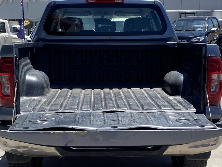 Peugeot Landtrek Landtrek Active Hdi 150 4x2 2023 Usado en Rosselot Usados