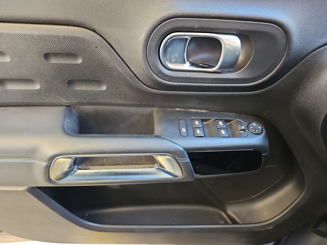 Citroen C5 aircross C5 Aircross Cva8 Stt 1.5 Aut 2024 Usado en Usados de Primera - Sergio Escobar