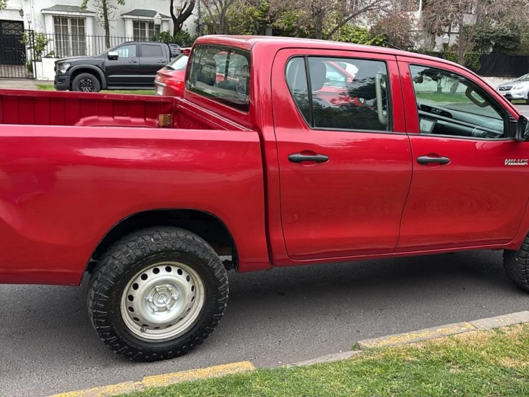 Toyota Hilux Dcab Dx 4X2 2.4Cc — foto 11 de 11
