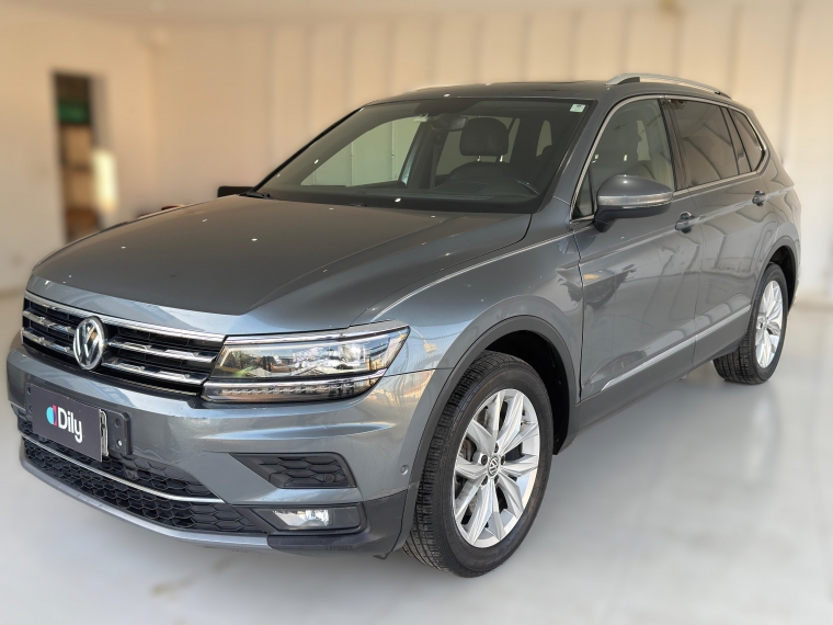 Olea Flaño Seminuevos VOLKSWAGEN TIGUAN LIMITED TSI 2.0 AUT 2018 VOLKSWAGEN TIGUAN LIMITED TSI 2.0 AUT 2018