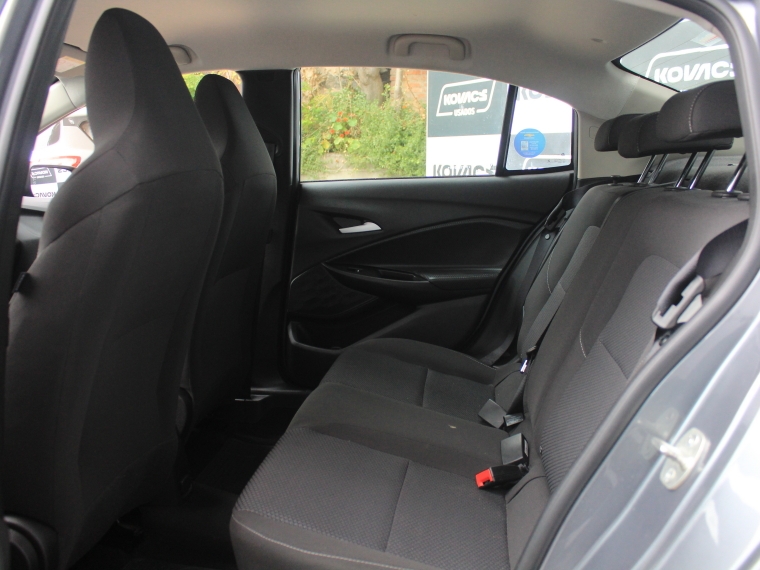 Chevrolet Onix 1.0 Sedan Lt Mt 2023 Usado  Usado en Kovacs Usados