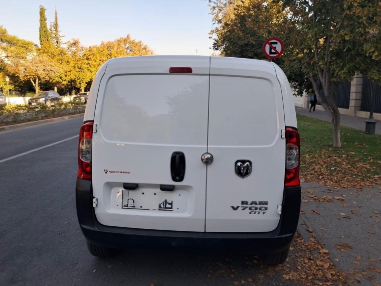 RAM V700 CITY 1.2 - imagen 7