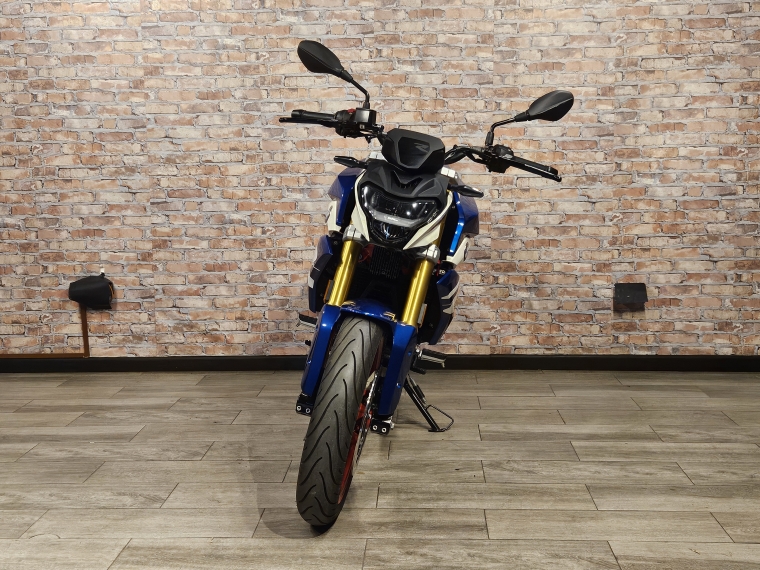 Bmw G 310 r . 2025 Usado en BMW Premium Selection