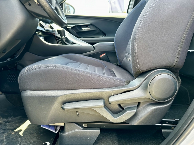 Toyota Yaris 1.5 Xg At 2024 Usado  Usado en Kovacs Usados