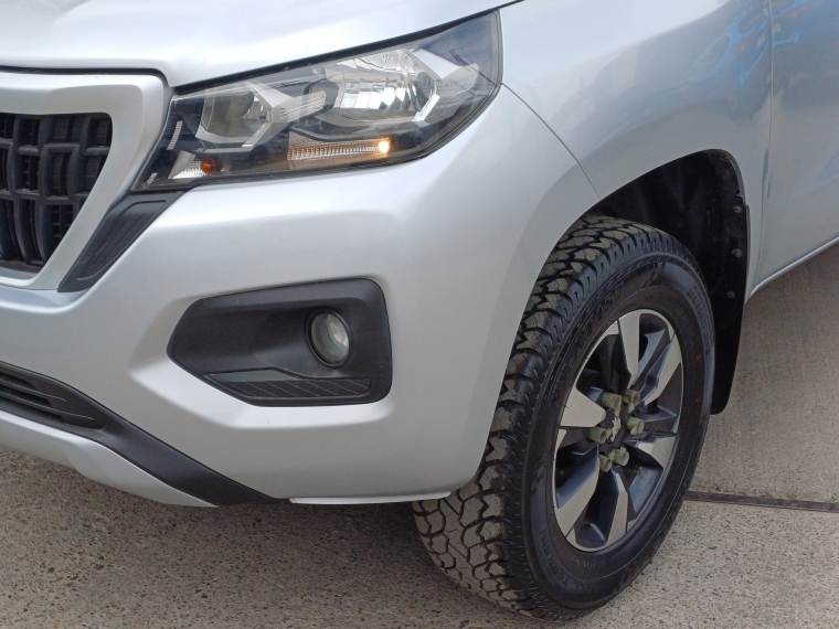 Peugeot Landtrek Landtrek Active Hdi 150 4x2 2023 Usado en Rosselot Usados