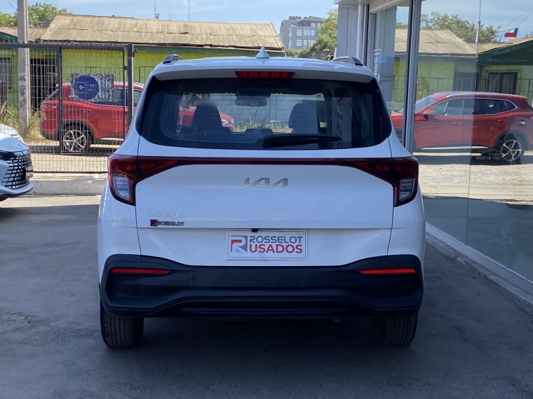 Kia Carens Carens Lx 1.5 2023 Usado en Rosselot Usados