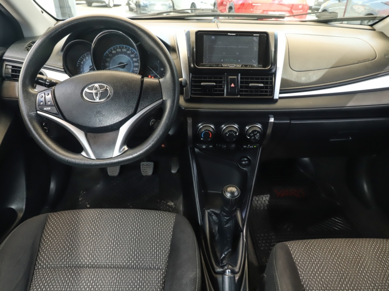 Toyota Yaris 1.5 Gli 2016  Usado en Guillermo Morales Usados