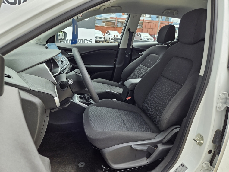 Chevrolet Tracker 1.2 Ls Mt 2023 Usado  Usado en Kovacs Usados