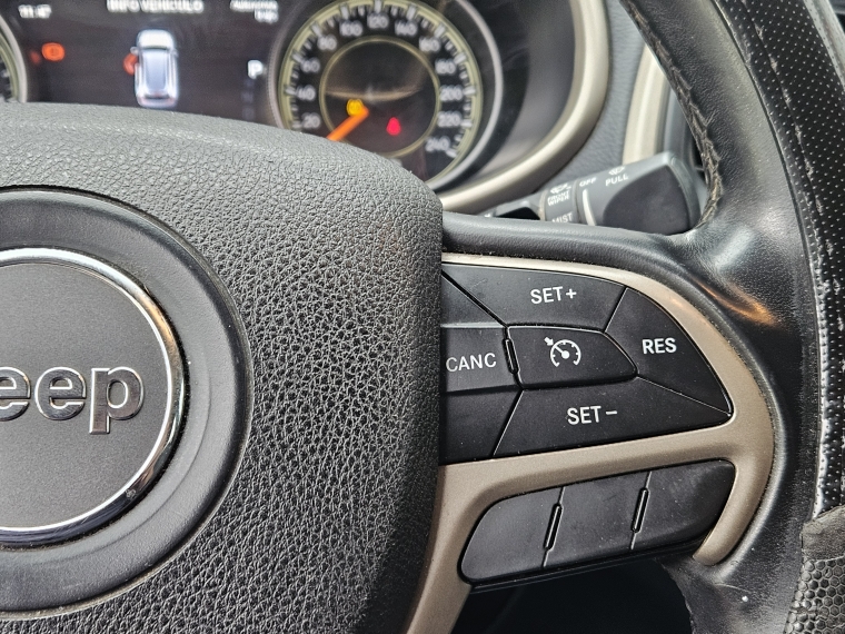 Jeep Cherokee Cherokee Ltd 4x4 2.4 2016 Usado en Rosselot Usados