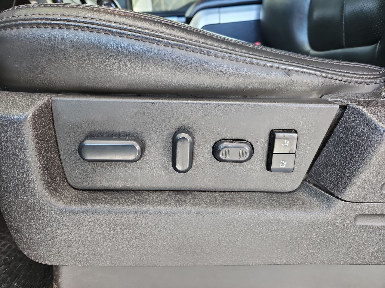 FORD F-150 F150 PLATINIUM 4X4 3.5 AUT - 2014