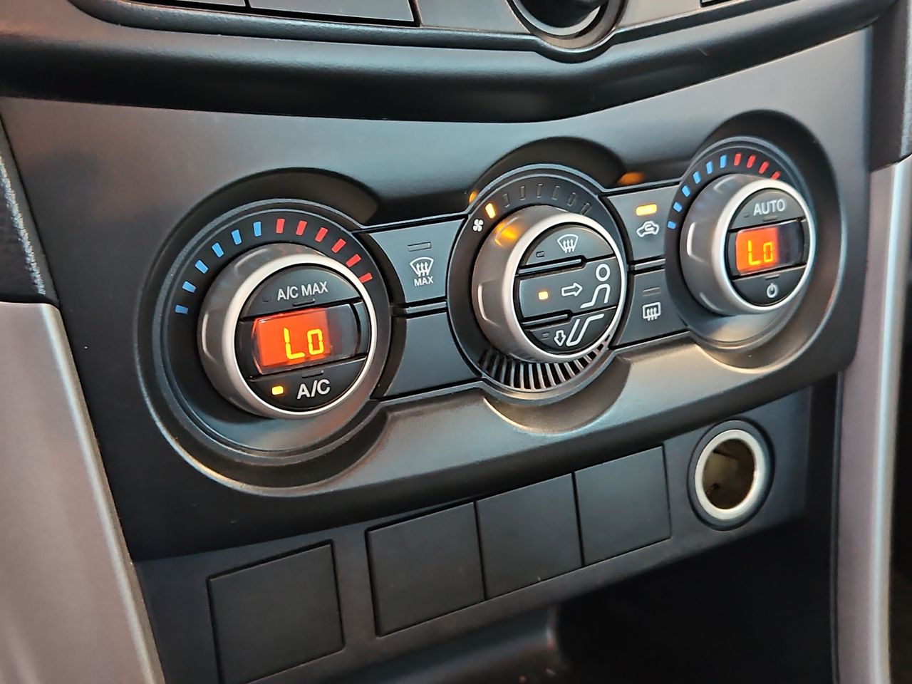 Mazda Bt-50 Bt 50 Dcab 4x4 2.2 2021 Usado Usado en Webautos.cl Mazda Bt-50 Bt 50 Dcab 4x4 2.2 2021 Usado Usado en Webautos.cl