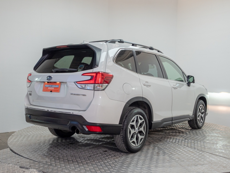 Subaru Forester 2.0 Awd Dynamic Es At 4x4 2021 Usado  Usado en Webautos.cl