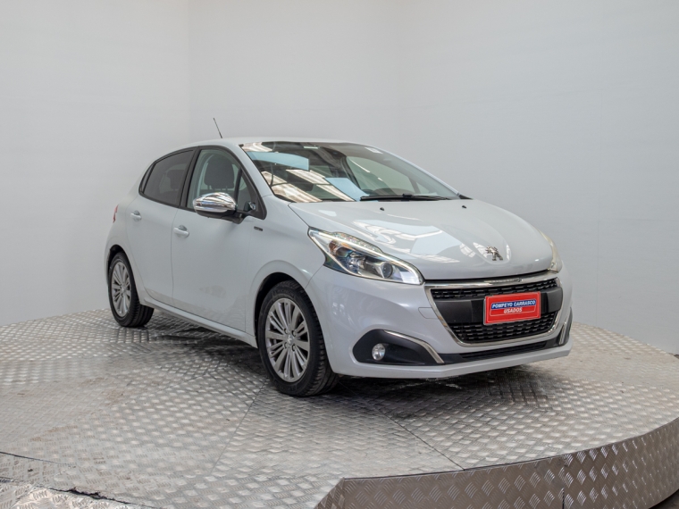 Peugeot 208 1.2 Signature 1.2 Puretech 82 Mt 2020 Usado  Usado en Pompeyo