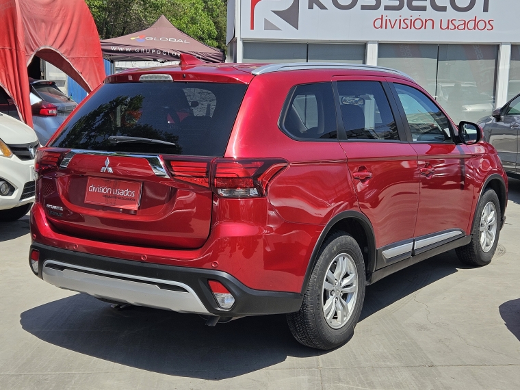 Mitsubishi Outlander Outlander Cvt 2.0 Aut 2021 Usado en Rosselot Usados