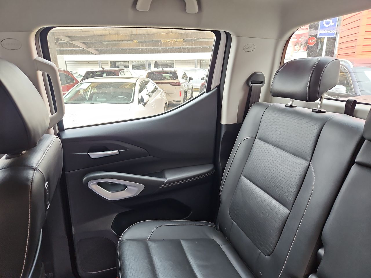 Peugeot Landtrek Landtrek Bluehdi 4x4 2.2 Aut 2024 Usado en Usados de Primera - Sergio Escobar