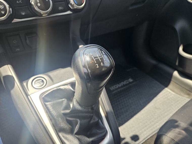 Nissan Versa Sense 1.6 Mt 2023 Usado  Usado en Kovacs Usados