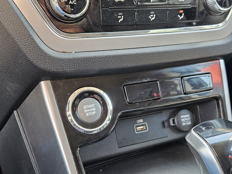 Ssangyong Korando New Korando 4x2 1.6 At - Cd211 2023 Usado en Rosselot Usados