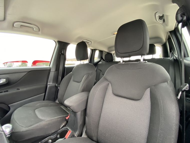 Jeep Renegade Renegade Sport 1.8 2022 Usado en Rosselot Usados