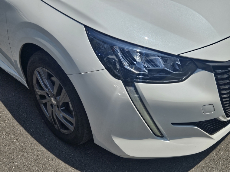 Peugeot 208 Active Puretech 1.2 Aut 2022 Usado  Usado en Kovacs Usados