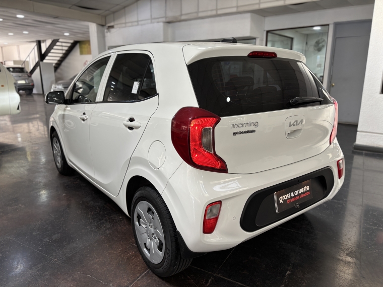 Kia Morning Ex 1.2l Abs 5mt Ac 2022  Usado en Grass & Arueste