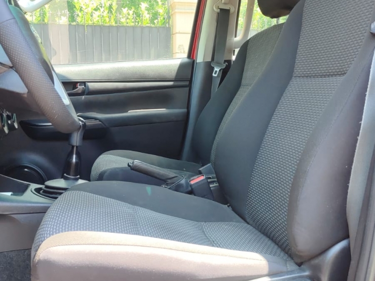 Toyota Hilux Dx 4x4 2.4 2022  Usado en GT Autos