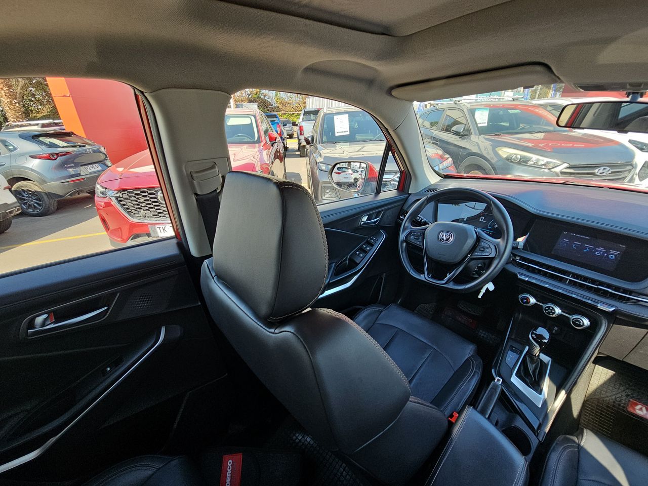 Changan Cs15 New Cs15 Elite Hb 1.5 Aut 2022 Usado en Usados de Primera - Sergio Escobar