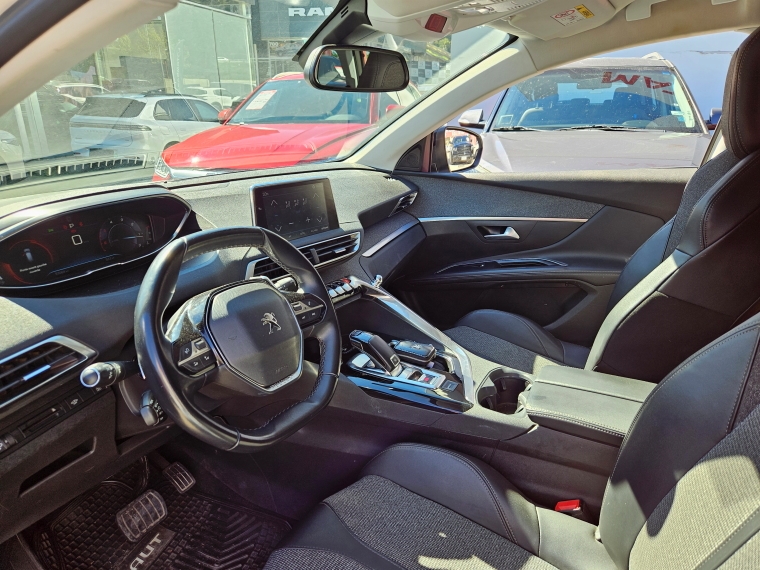 Peugeot 5008 5008 Allure Bluehdi 1.5 Aut 2020 Usado en Rosselot Usados