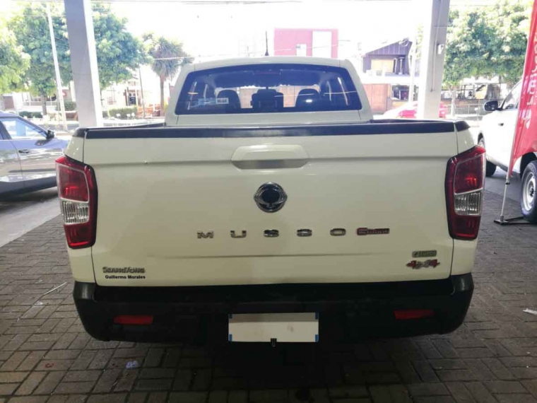 Ssangyong Grand musso Glx 2.2td 6mt 4wd 2023 Usado  Usado en Webautos.cl