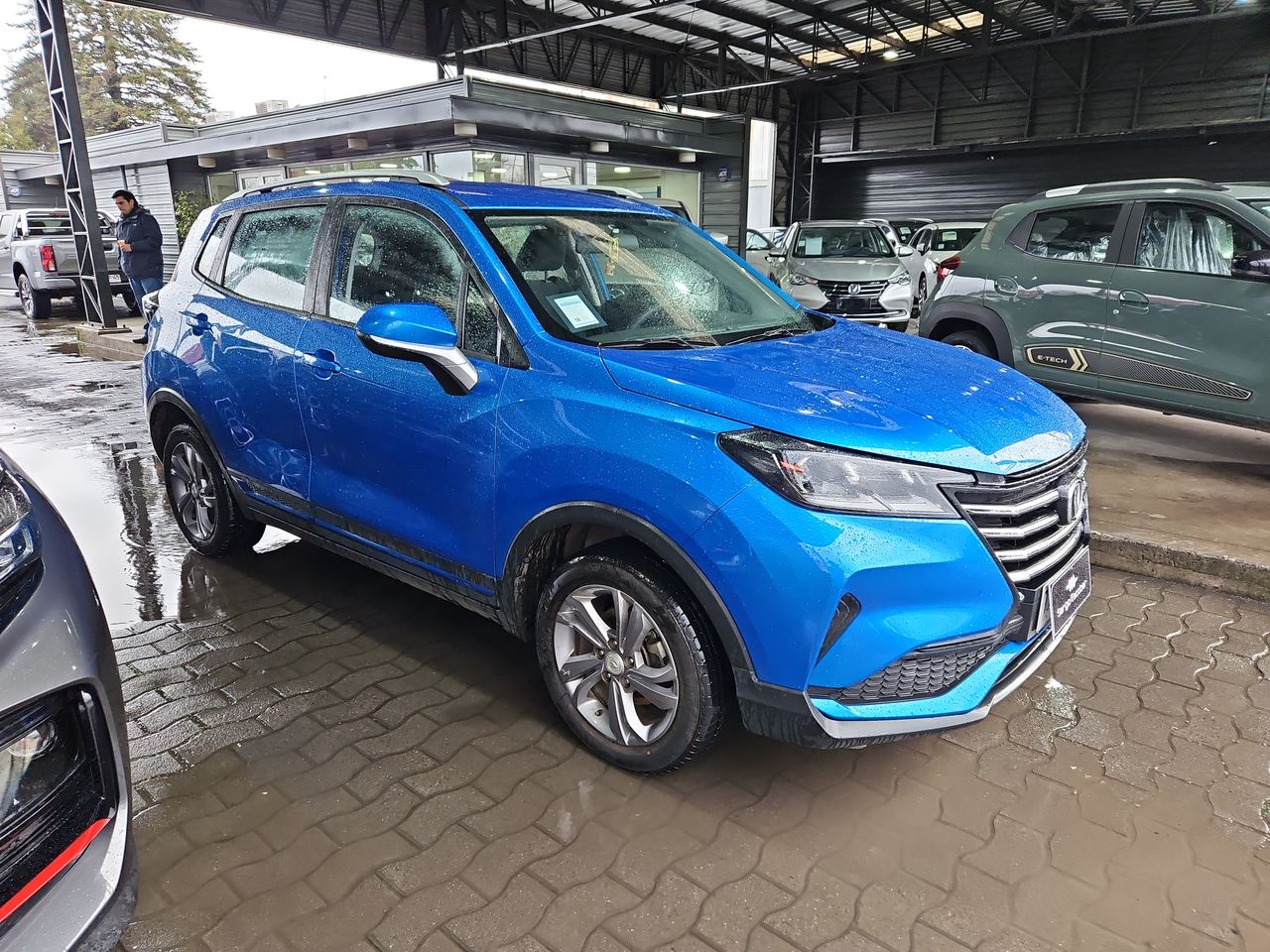 Changan Cs15 Cs15 Hb 4x2 1.5 2024 Usado en Usados de Primera - Sergio Escobar