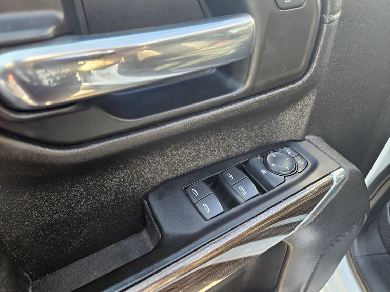 Chevrolet Silverado Trailboss 5.3 Aut 4x4 2020 Usado  Usado en Kovacs Usados