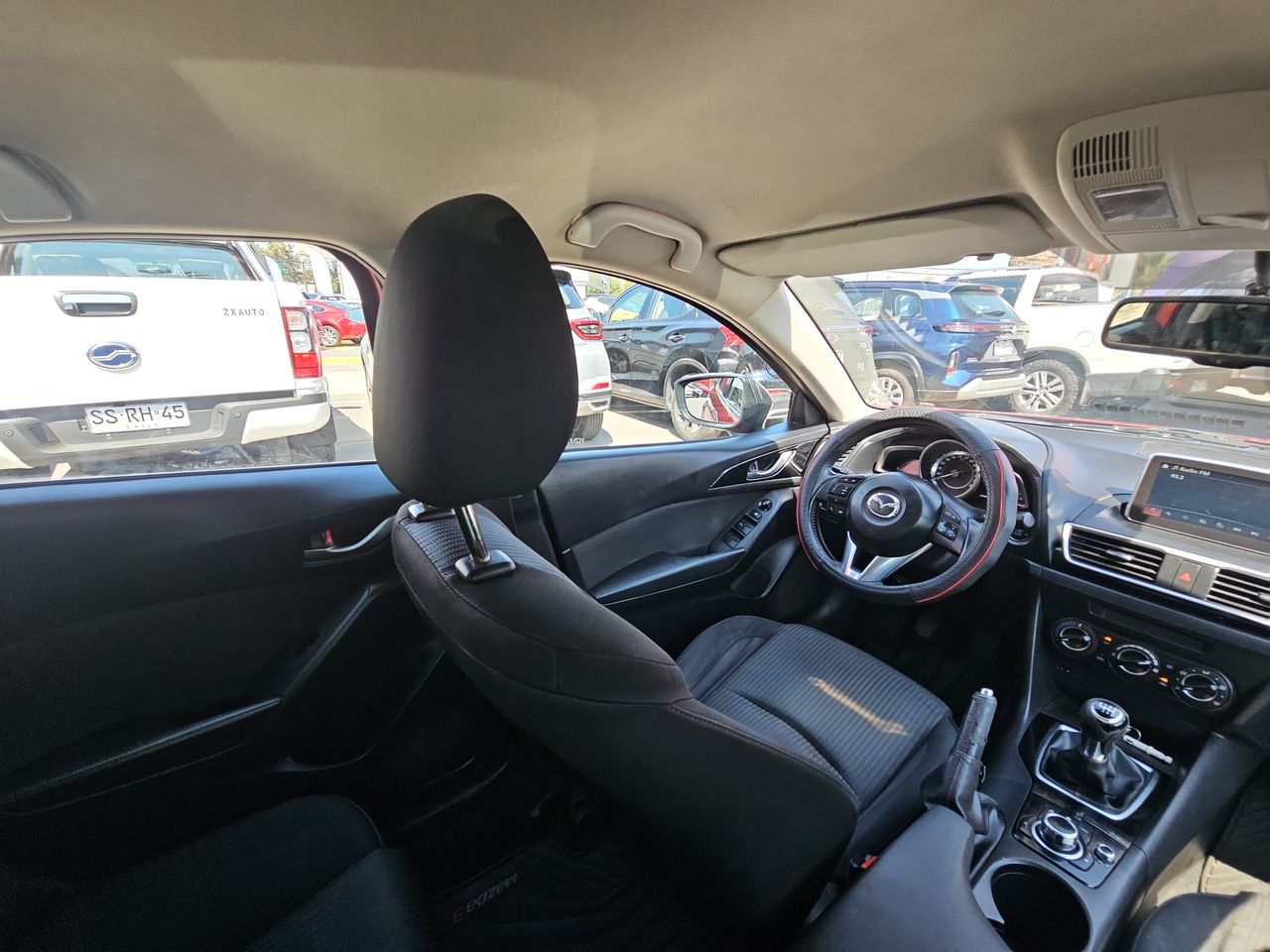 Mazda 3 3 Sport Hb 2.0 2016 Usado en Usados de Primera - Sergio Escobar