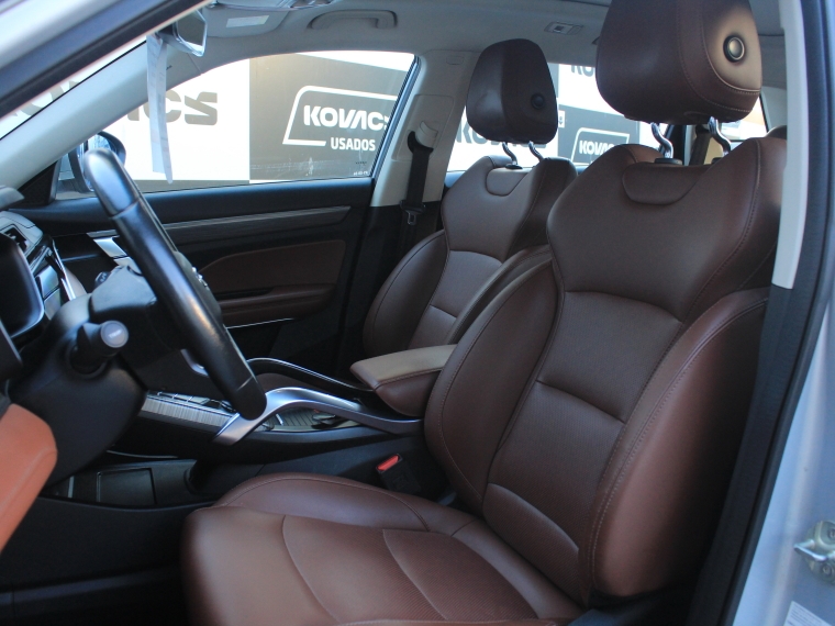 Geely Azkarra Azkarra 1.5t Exclusive At 2022 Usado  Usado en Kovacs Usados