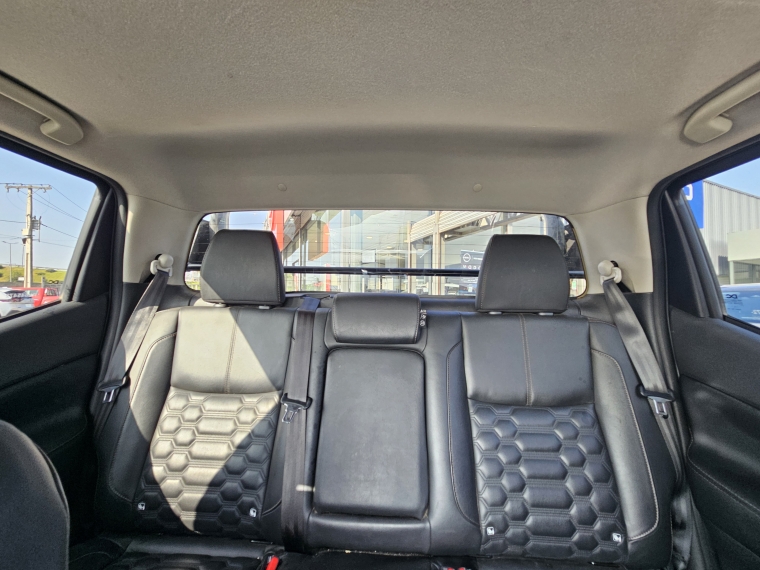 Nissan Navara Platinum Dc 4x4 2.3 Aut (facturable) 2023 Usado  Usado en Kovacs Usados