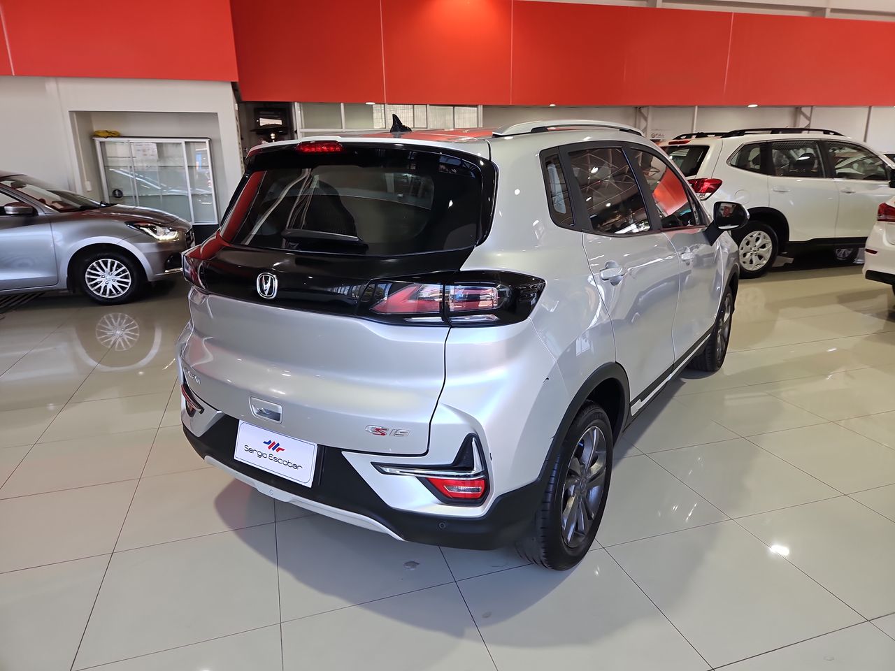 Changan Cs15 Cs15 Hb 4x2 1.5 2023 Usado en Usados de Primera - Sergio Escobar