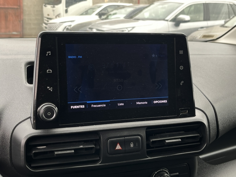 Peugeot Partner Partner Bluehdi 1.5 2024 Usado  Usado en Kovacs Usados