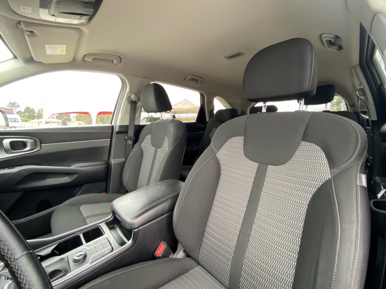 Kia Sorento Sorento 2wd 2.5 Aut 2023 Usado en Rosselot Usados