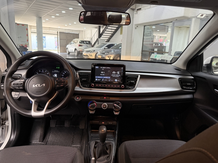Kia Rio 4 Ex 1.4l 6mt Ci Full 2024  Usado en Grass & Arueste
