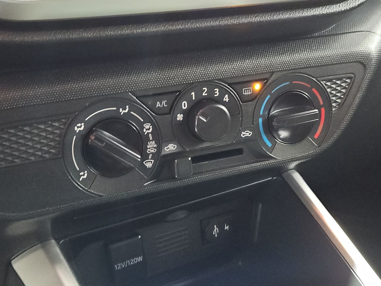 Toyota Raize Raize 4x2 1.2 2023 Usado en Usados de Primera - Sergio Escobar