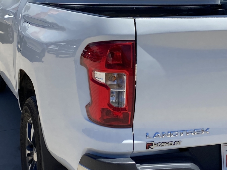 Peugeot Landtrek Landtrek Active Bluehdi 180 4x2 Euro 6b 2024 Usado en Rosselot Usados