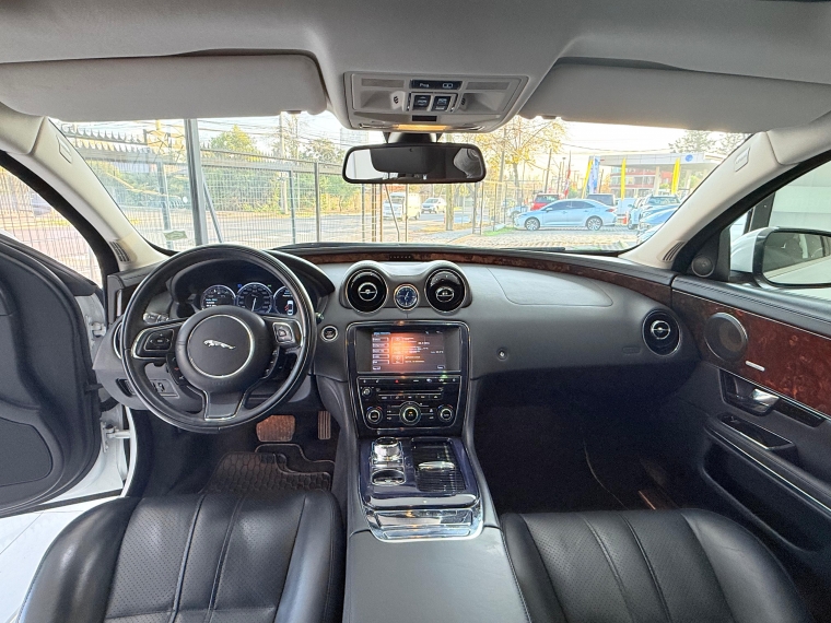 Jaguar Xj 5.0 V8 2012 Usado en Automotriz Olea Flaño