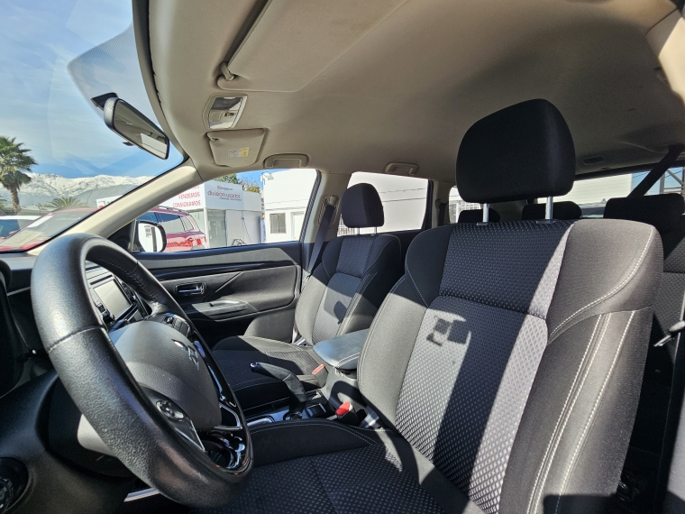 Mitsubishi Outlander Outlander Cvt 2.0 Aut 2019 Usado en Rosselot Usados
