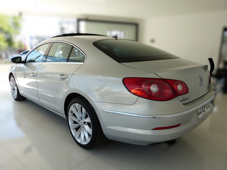 Volkswagen Passat Fsi Turbo 2.0 2010 Usado en Automotriz Olea Flaño